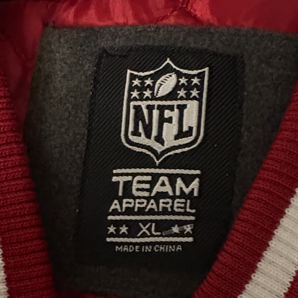 Team Apparel San Francisco 49ers Gray and Red Varsity Jacket - Picture 4 of 8